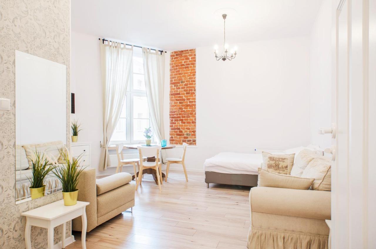 Cozy Apartments On Sierpnia Street Lodž Exteriér fotografie