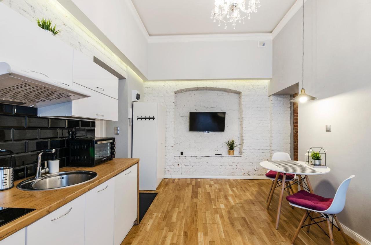 Cozy Apartments On Sierpnia Street Lodž Exteriér fotografie